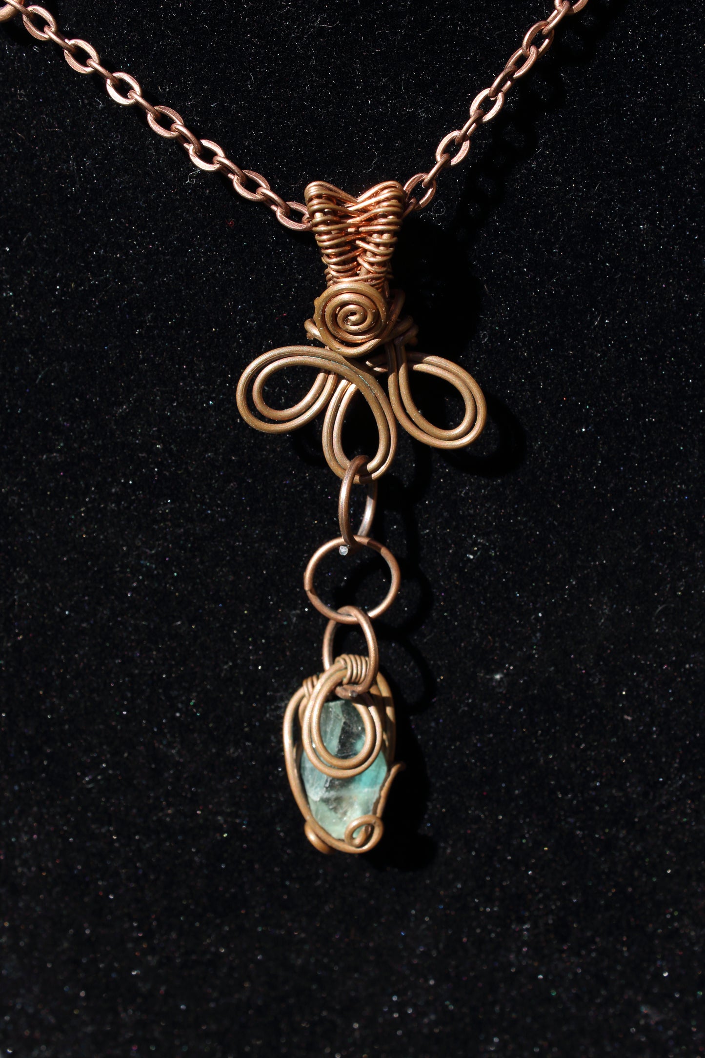 Suspended green fluorite Necklace