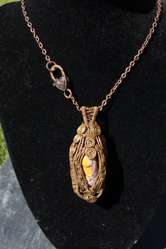 Specimen piece: Mookatite jasper amulet