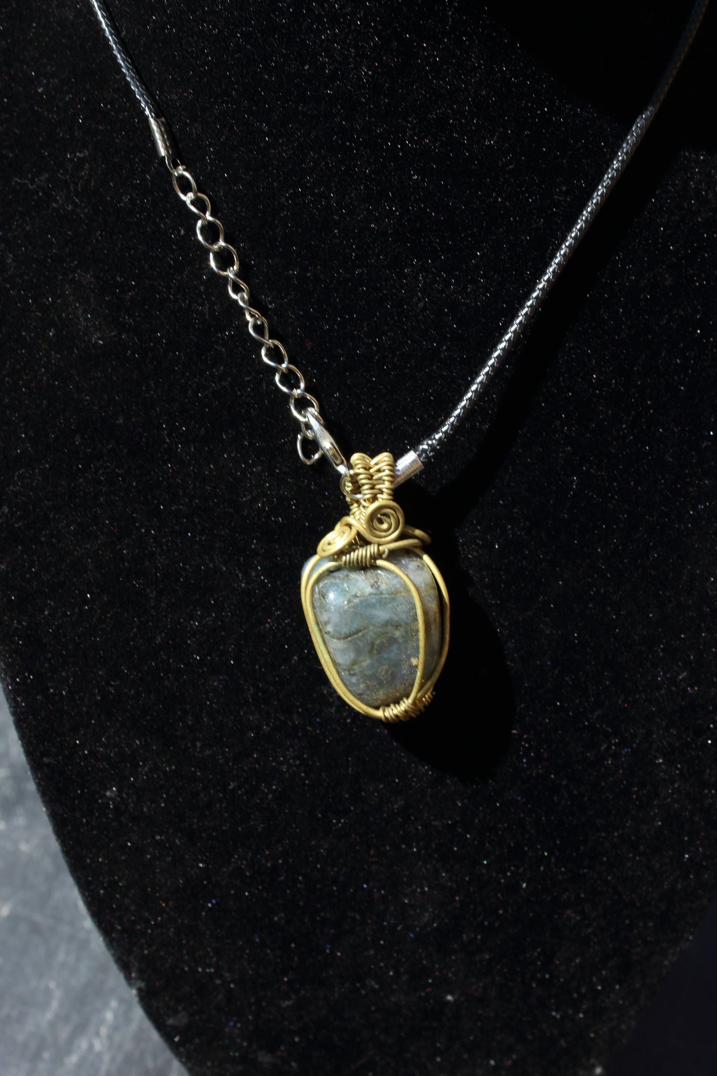 Simple Brass Lavikite Pendant