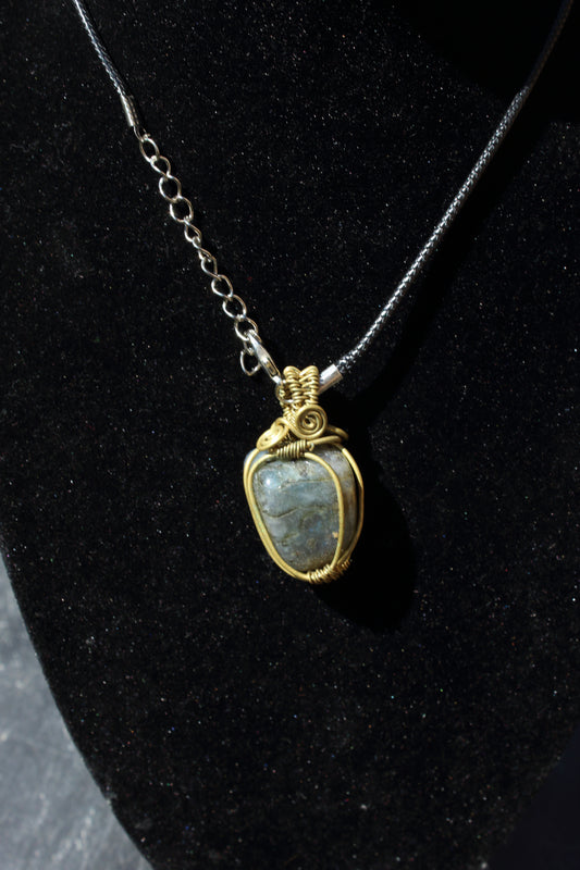 Simple Brass Lavikite Pendant