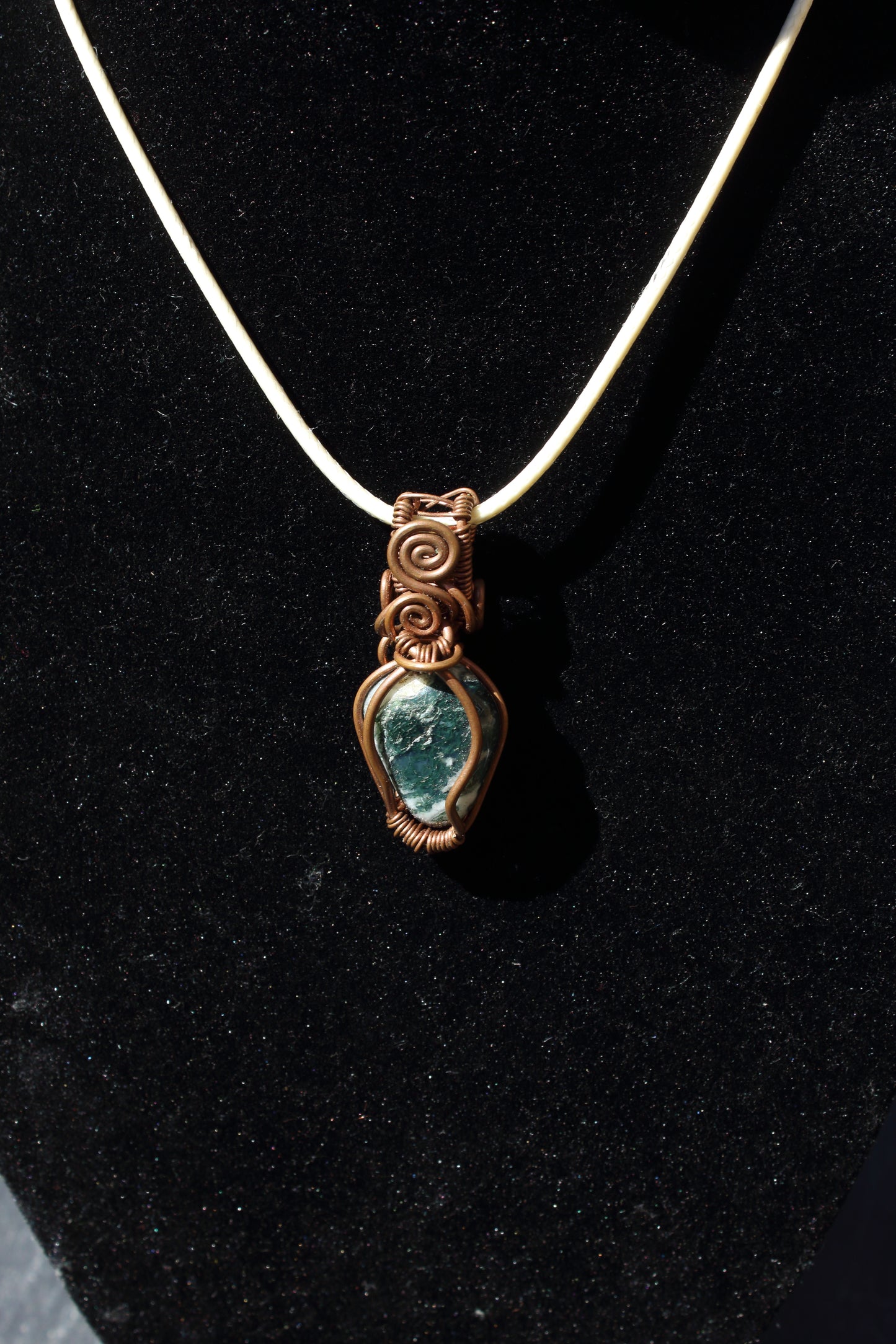 Simple Tree Agate Copper Pendant