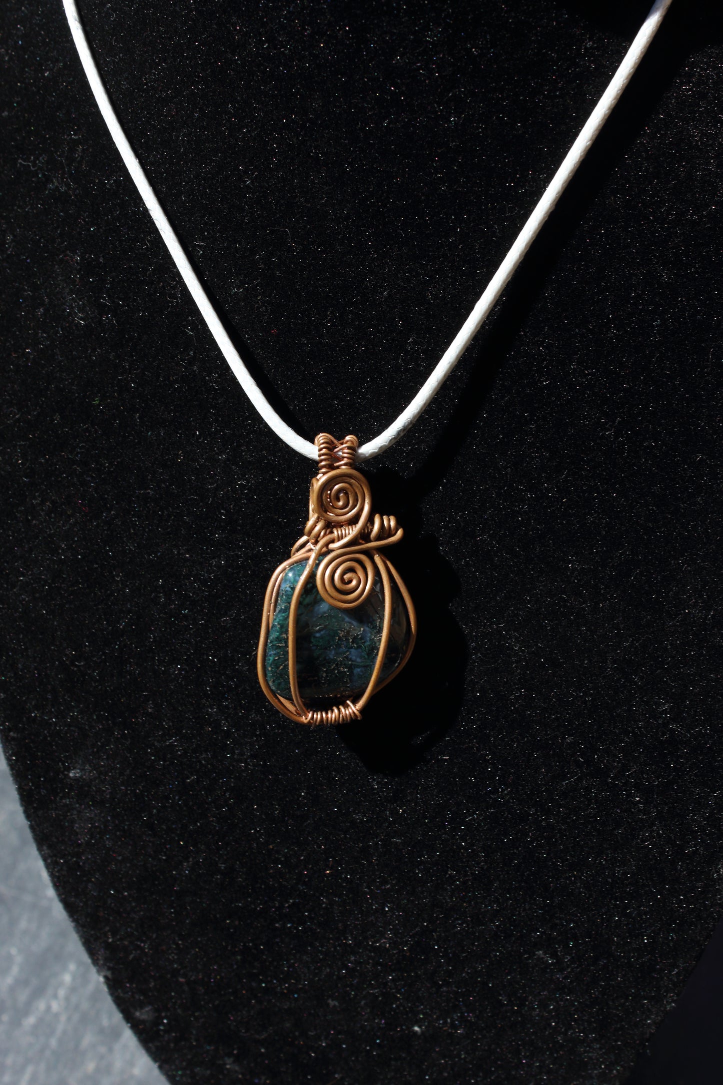Simple Moss Agate Pendant